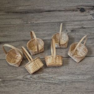 Set of 6 Miniature Woven Baskets